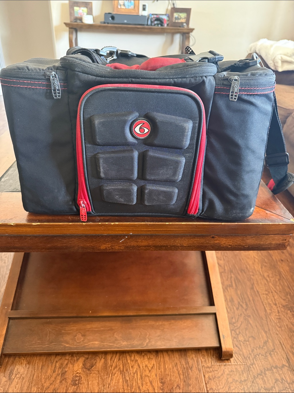 6 Pack Fitness Black And Red Padded Gear Bag With Front Logo
